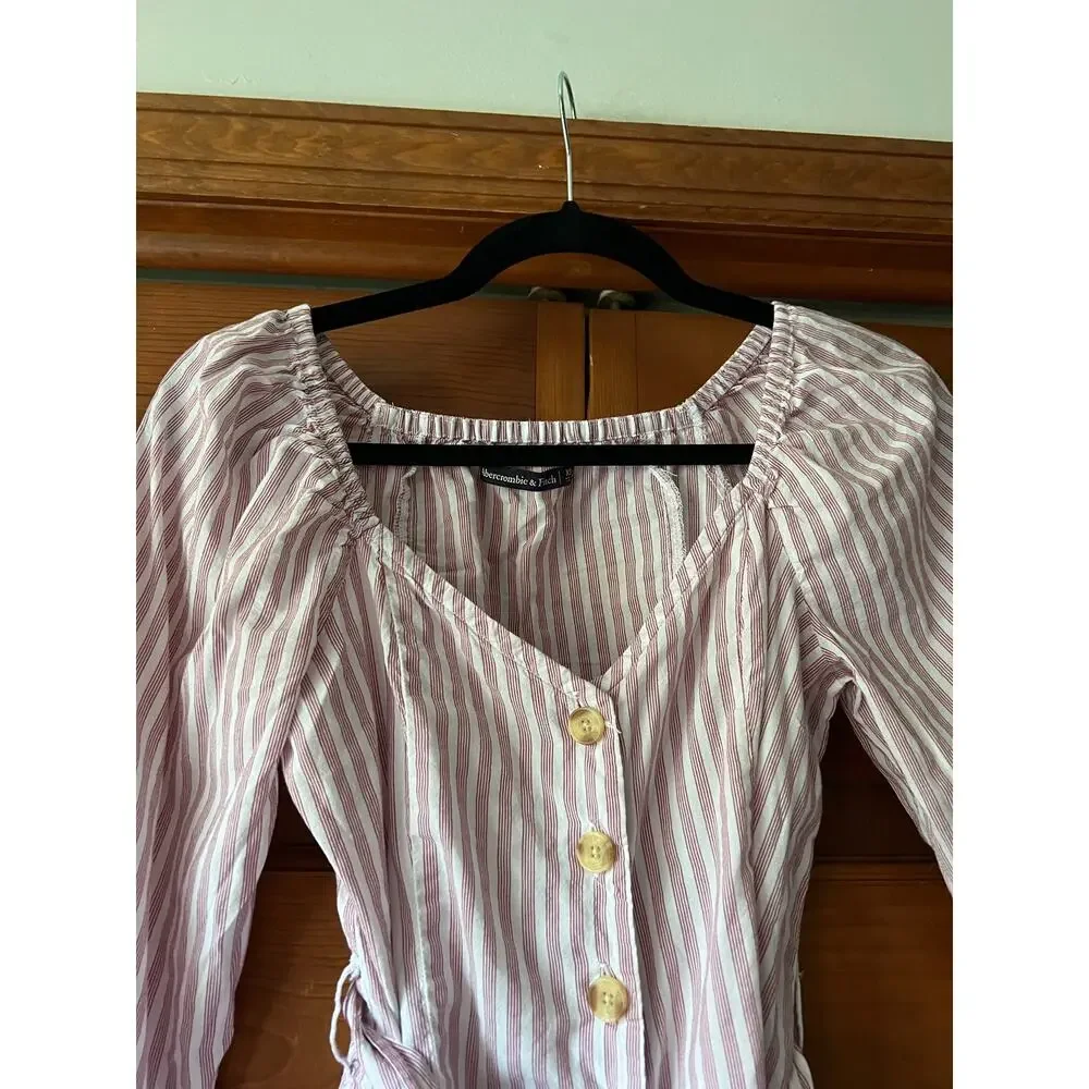 Abercrombie & Fitch Women's Striped Button Front Blouse Top V Neck Red White XS